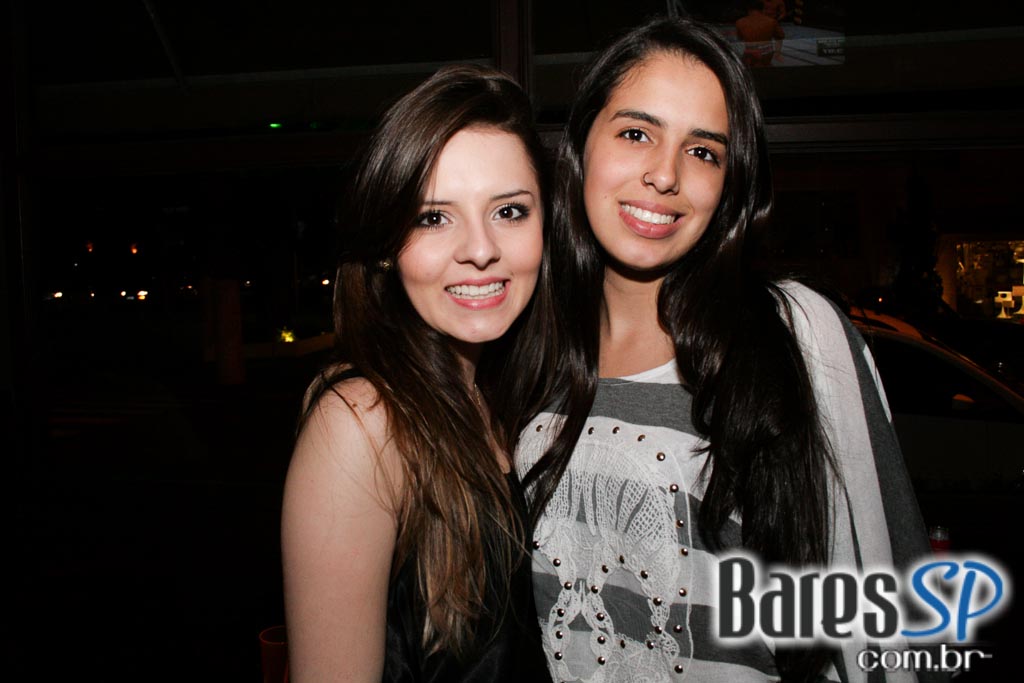 Noite Sertaneja aconteceu sob o comando de convidados no Maevva Bar Noite Sertaneja aconteceu sob o comando de convidados no Maevva Bar