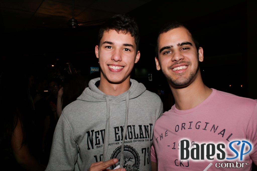 Noite Sertaneja aconteceu sob o comando de convidados no Maevva Bar Noite Sertaneja aconteceu sob o comando de convidados no Maevva Bar