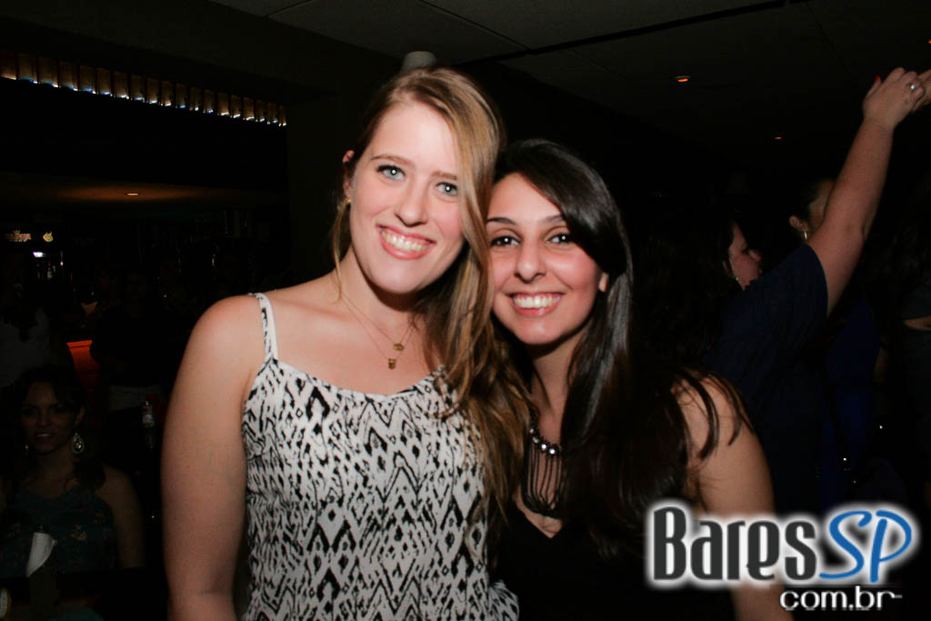 Noite Sertaneja aconteceu sob o comando de convidados no Maevva Bar Noite Sertaneja aconteceu sob o comando de convidados no Maevva Bar