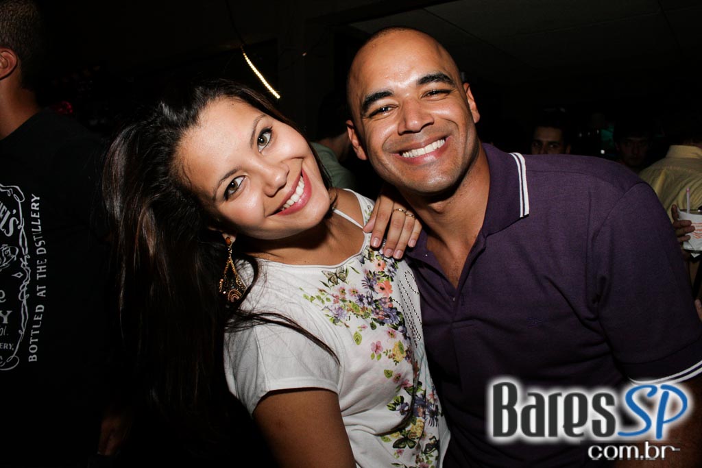 Noite Sertaneja aconteceu sob o comando de convidados no Maevva Bar Noite Sertaneja aconteceu sob o comando de convidados no Maevva Bar