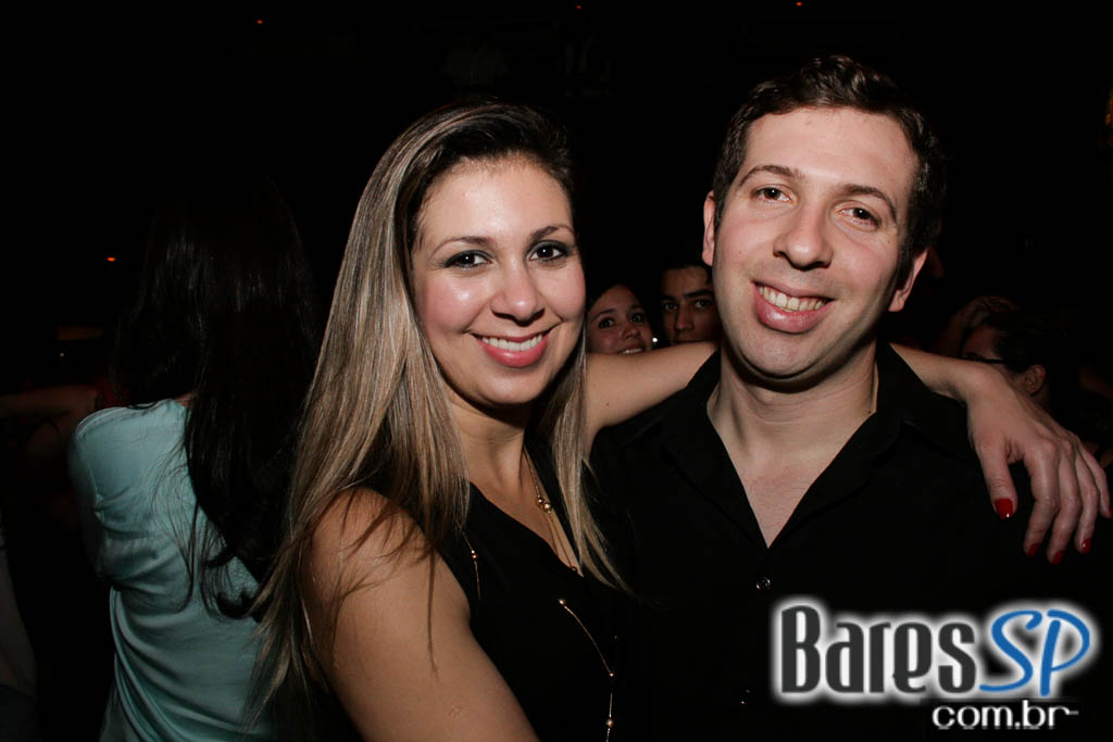 Noite Sertaneja aconteceu sob o comando de convidados no Maevva Bar Noite Sertaneja aconteceu sob o comando de convidados no Maevva Bar