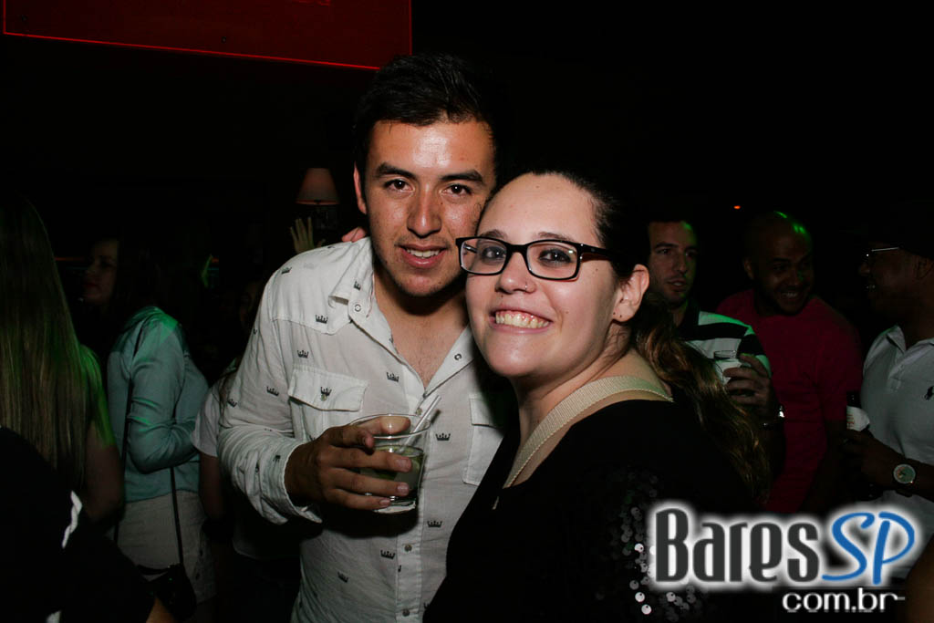 Noite Sertaneja aconteceu sob o comando de convidados no Maevva Bar Noite Sertaneja aconteceu sob o comando de convidados no Maevva Bar