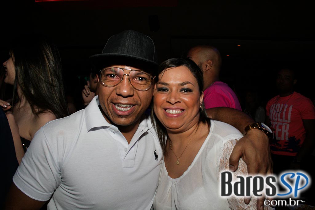 Noite Sertaneja aconteceu sob o comando de convidados no Maevva Bar Noite Sertaneja aconteceu sob o comando de convidados no Maevva Bar