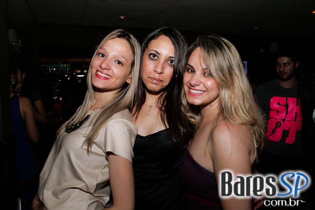 Noite Sertaneja aconteceu sob o comando de convidados no Maevva Bar Noite Sertaneja aconteceu sob o comando de convidados no Maevva Bar