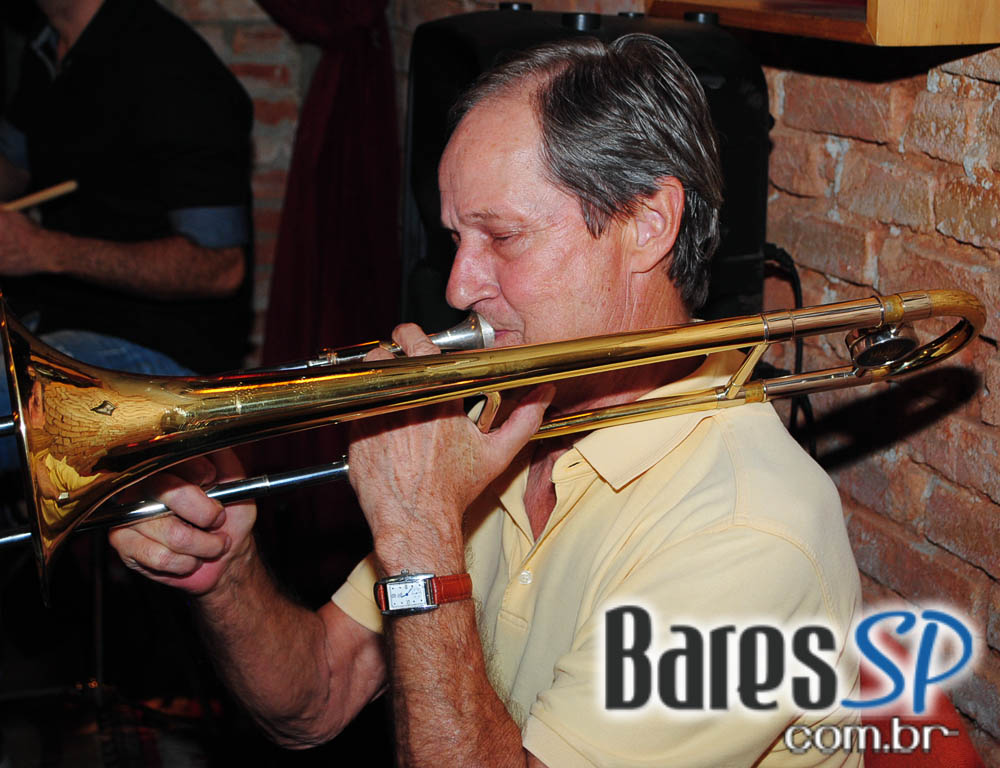 Madeleine recebeu o Tito Martino Jazz Band na quinta-feira Madeleine recebeu o Tito Martino Jazz Band na quinta-feira