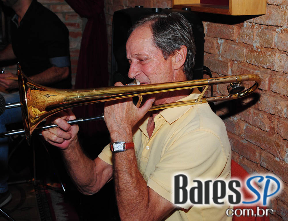 Madeleine recebeu o Tito Martino Jazz Band na quinta-feira Madeleine recebeu o Tito Martino Jazz Band na quinta-feira