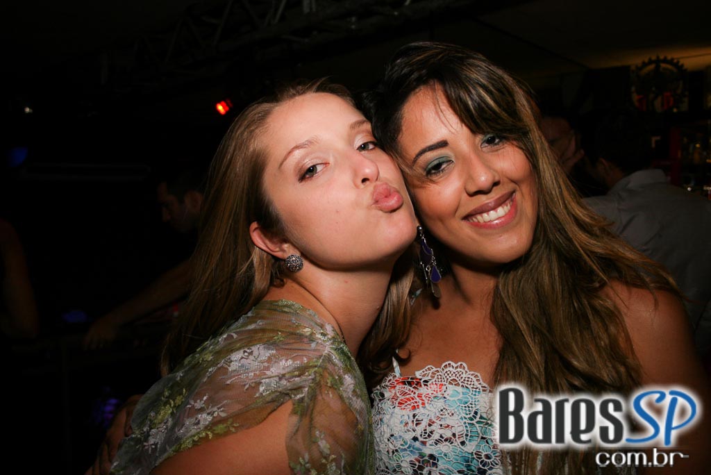 Aconteceu no sábado o Pagode de Feijoada no Maevva Bar Aconteceu no sábado o Pagode de Feijoada no Maevva Bar