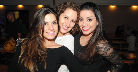 Club Transatlântico recebeu a 10ª Oktoberfest neste sábado com muitas atrações