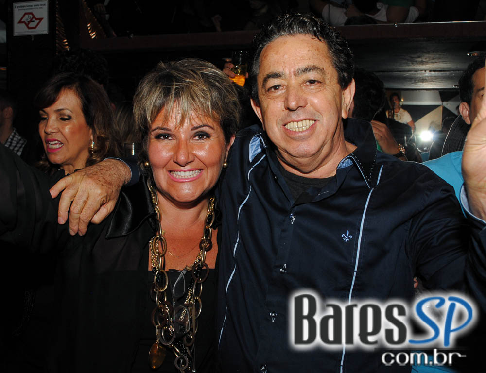 Piove apresentou Francine, Faibe, Junno e Samba na noite de quinta-feira Piove apresentou Francine, Faibe, Junno e Samba na noite de quinta-feira