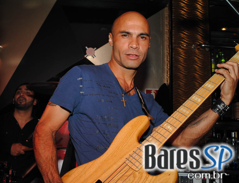 The Claps, Mekanica, Faibe e Samba agitou o sábado do Piove The Claps, Mekanica, Faibe e Samba agitou o sábado do Piove