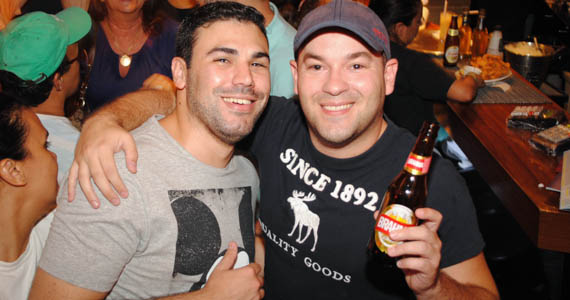 Samba de Rainha e Carolina Lessa se apresentaram no Vermont