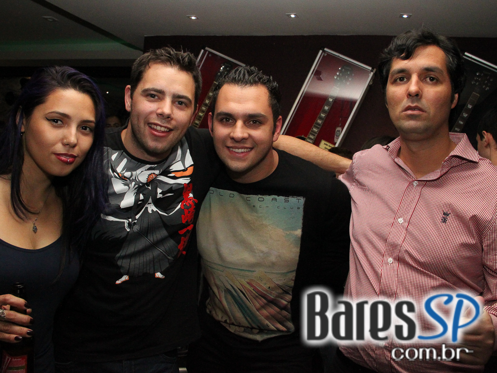 Atrações especiais com bandas covers na sexta-feira no Manifesto Bar Atrações especiais com bandas covers na sexta-feira no Manifesto Bar