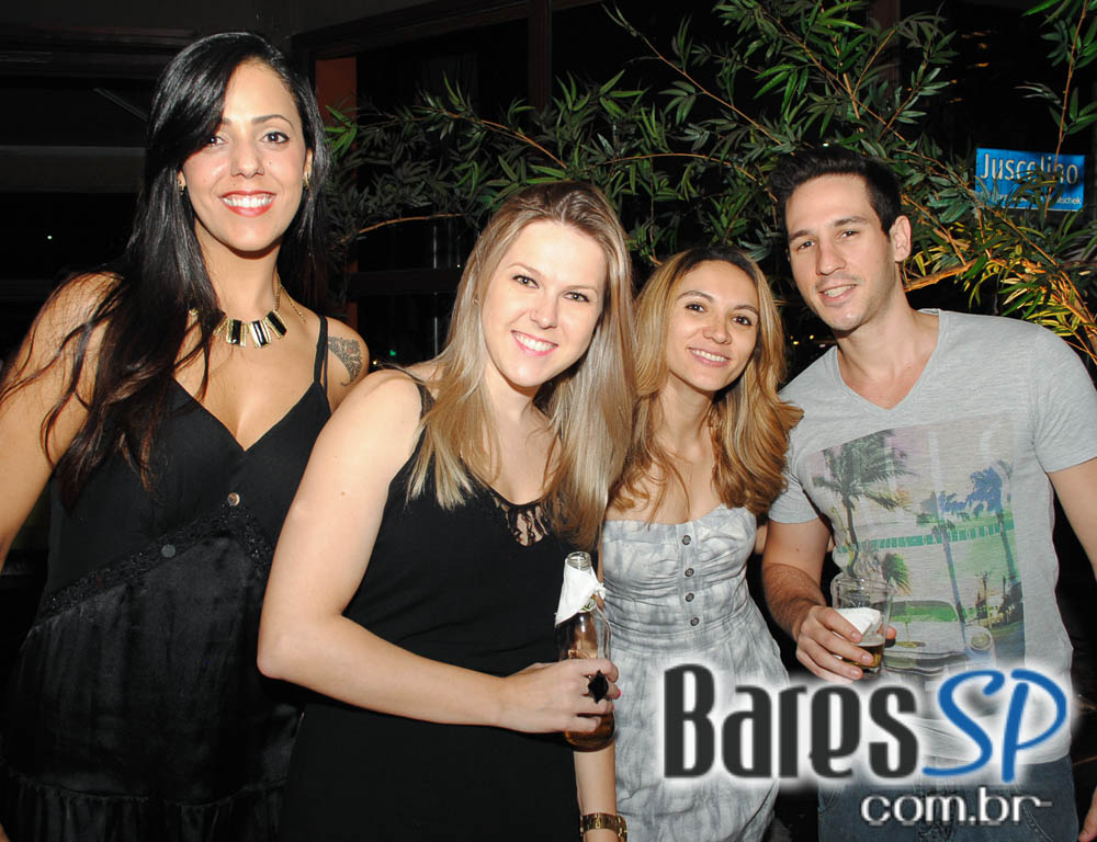 Aconteceu no Maevva a Sexta Hits com convidados especiais Aconteceu no Maevva a Sexta Hits com convidados especiais