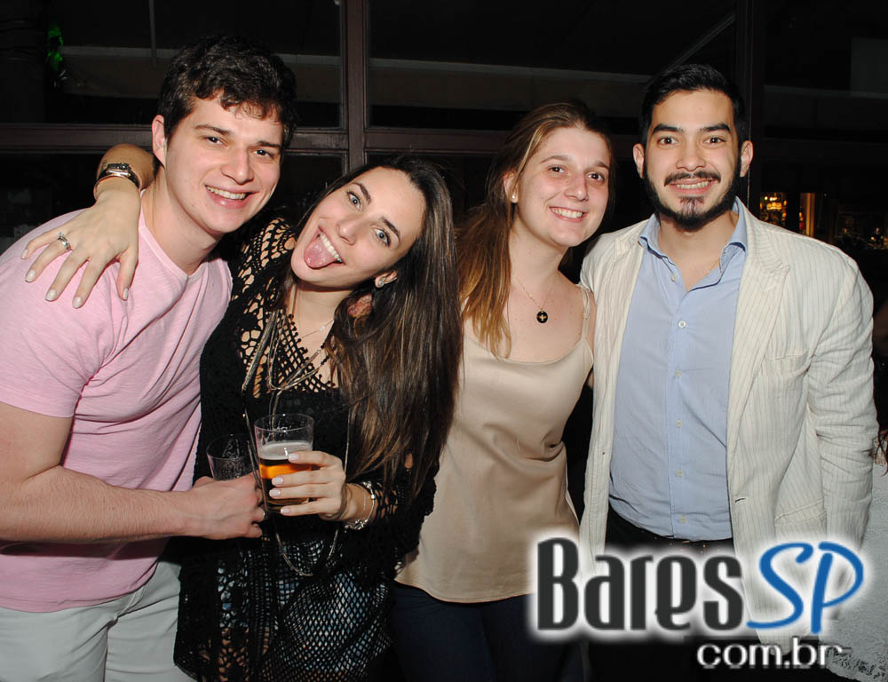 Aconteceu no Maevva a Sexta Hits com convidados especiais Aconteceu no Maevva a Sexta Hits com convidados especiais