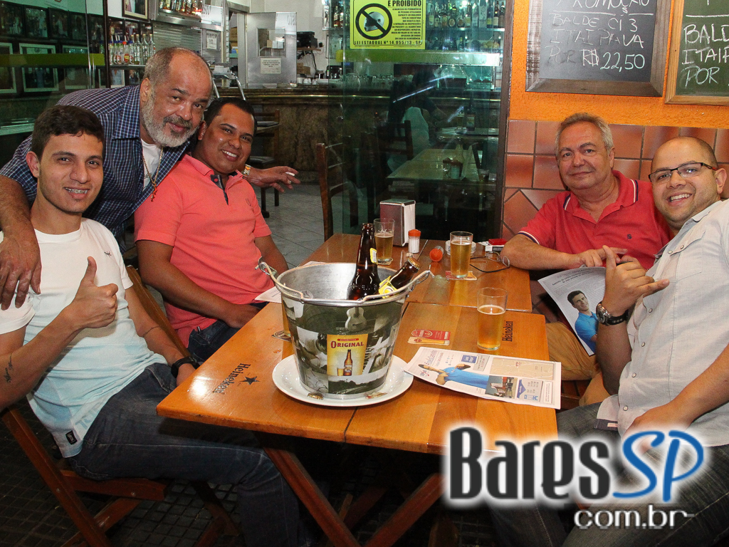 Famoso Bar do Justo ofereceu happy hour descontraído - Unisal Famoso Bar do Justo ofereceu happy hour descontraído - Unisal