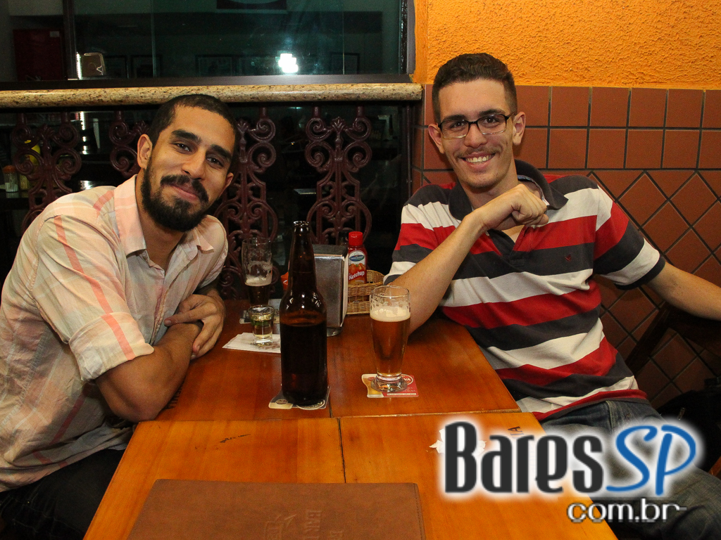 Famoso Bar do Justo ofereceu happy hour descontraído - Unisal Famoso Bar do Justo ofereceu happy hour descontraído - Unisal