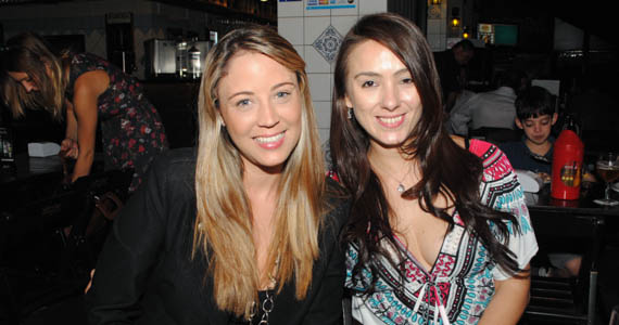 Bar Providência recebeu na quinta-feira o cantor Emerson Keiróz