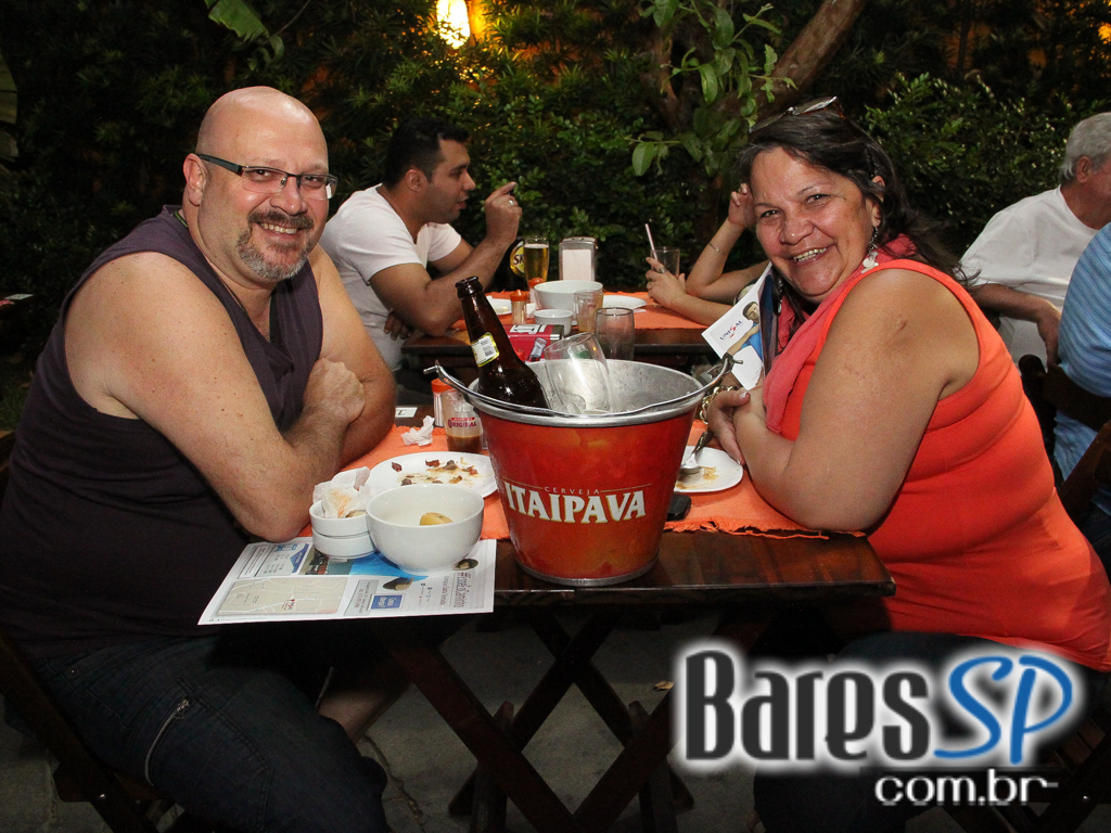 Aldeias ofereceu happy hour com diversas opções de drinks e rodízio de petiscos - Unisal Aldeias ofereceu happy hour com diversas opções de drinks e rodízio de petiscos - Unisal