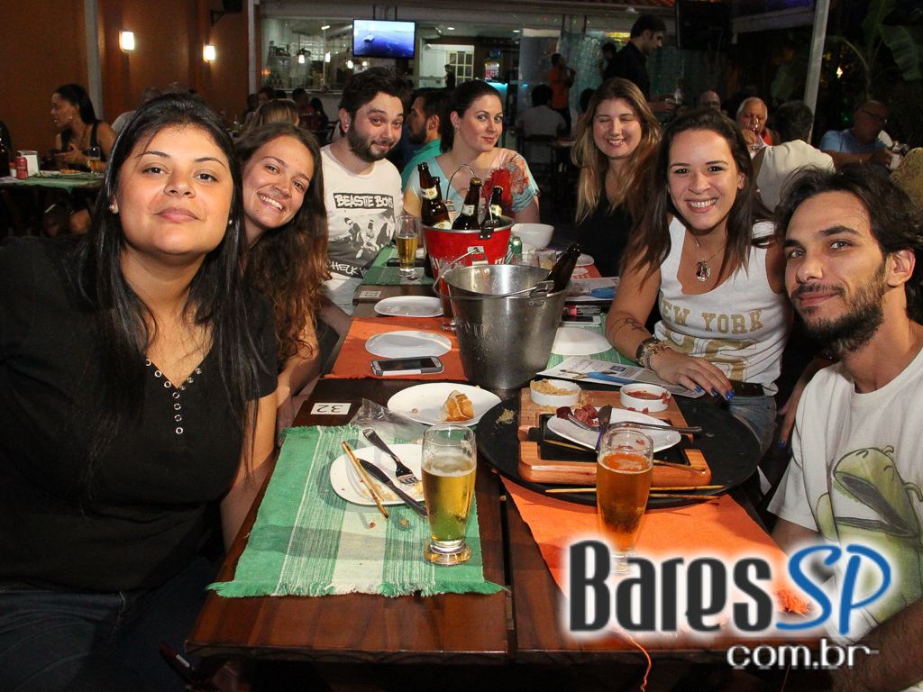 Aldeias ofereceu happy hour com diversas opções de drinks e rodízio de petiscos - Unisal Aldeias ofereceu happy hour com diversas opções de drinks e rodízio de petiscos - Unisal