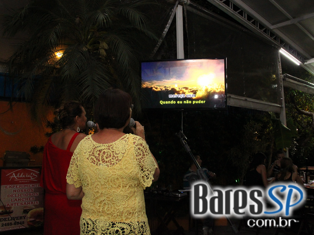 Aldeias ofereceu happy hour com diversas opções de drinks e rodízio de petiscos - Unisal Aldeias ofereceu happy hour com diversas opções de drinks e rodízio de petiscos - Unisal