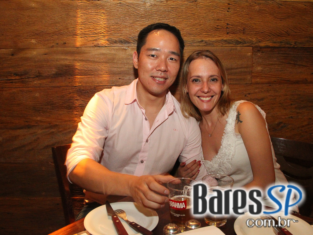 Caetano's Bar tem música alemã ao vivo para acompanhar a cerveja Paulaner - Unisal Caetano's Bar tem música alemã ao vivo para acompanhar a cerveja Paulaner - Unisal