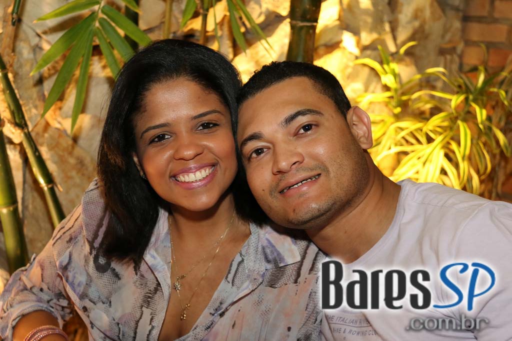 Caetano's Bar tocou música alemã ao vivo para acompanhar a cerveja Paulaner - Unisal Caetano's Bar tocou música alemã ao vivo para acompanhar a cerveja Paulaner - Unisal