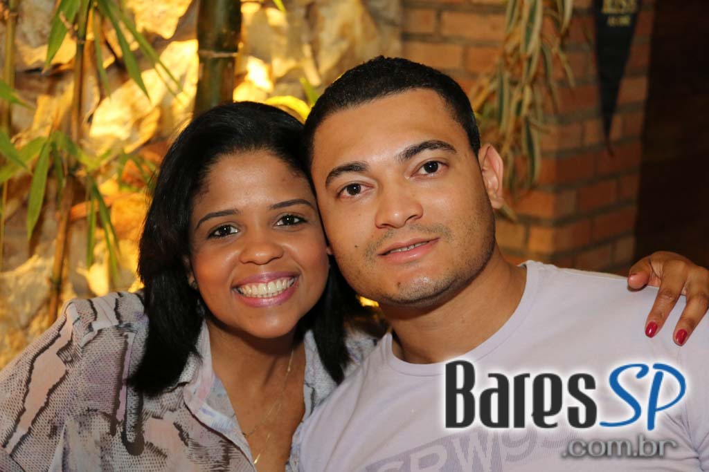 Caetano's Bar tocou música alemã ao vivo para acompanhar a cerveja Paulaner - Unisal Caetano's Bar tocou música alemã ao vivo para acompanhar a cerveja Paulaner - Unisal