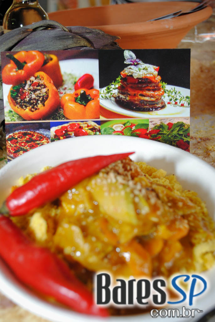 Chefs apresentaram cardápio diferenciado durante 5º Festival de Gastronomia Orgânica de São Paulo Chefs apresentaram cardápio diferenciado durante 5º Festival de Gastronomia Orgânica de São Paulo