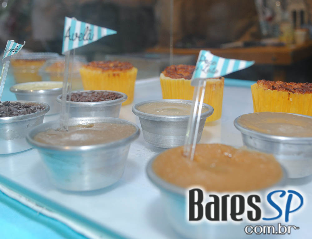 Aconteceu no domingo a Feira Gastronômica Panela na Rua na Praça Benedito Calixto Aconteceu no domingo a Feira Gastronômica Panela na Rua na Praça Benedito Calixto