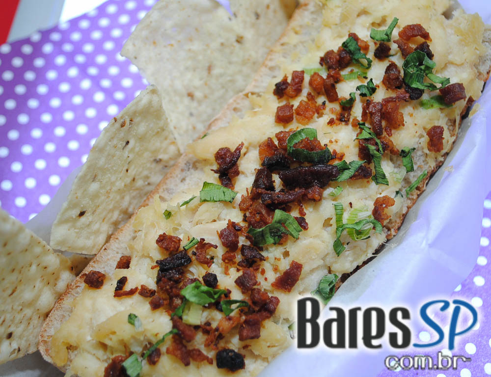 Aconteceu no domingo a Feira Gastronômica Panela na Rua na Praça Benedito Calixto Aconteceu no domingo a Feira Gastronômica Panela na Rua na Praça Benedito Calixto