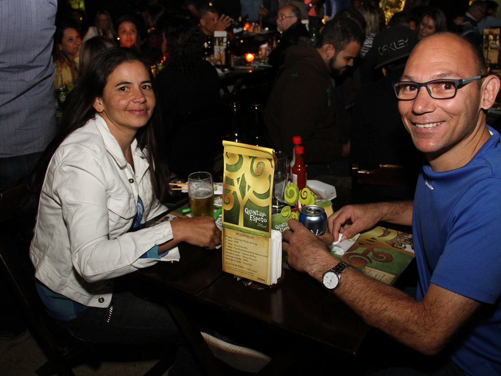 Quintal do Espeto inaugurou sua 4 ª unidade com show do cantor Jorge Aragão Quintal do Espeto inaugurou sua 4 ª unidade com show do cantor Jorge Aragão