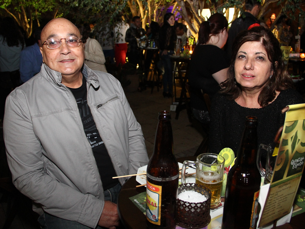 Quintal do Espeto inaugurou sua 4 ª unidade com show do cantor Jorge Aragão Quintal do Espeto inaugurou sua 4 ª unidade com show do cantor Jorge Aragão