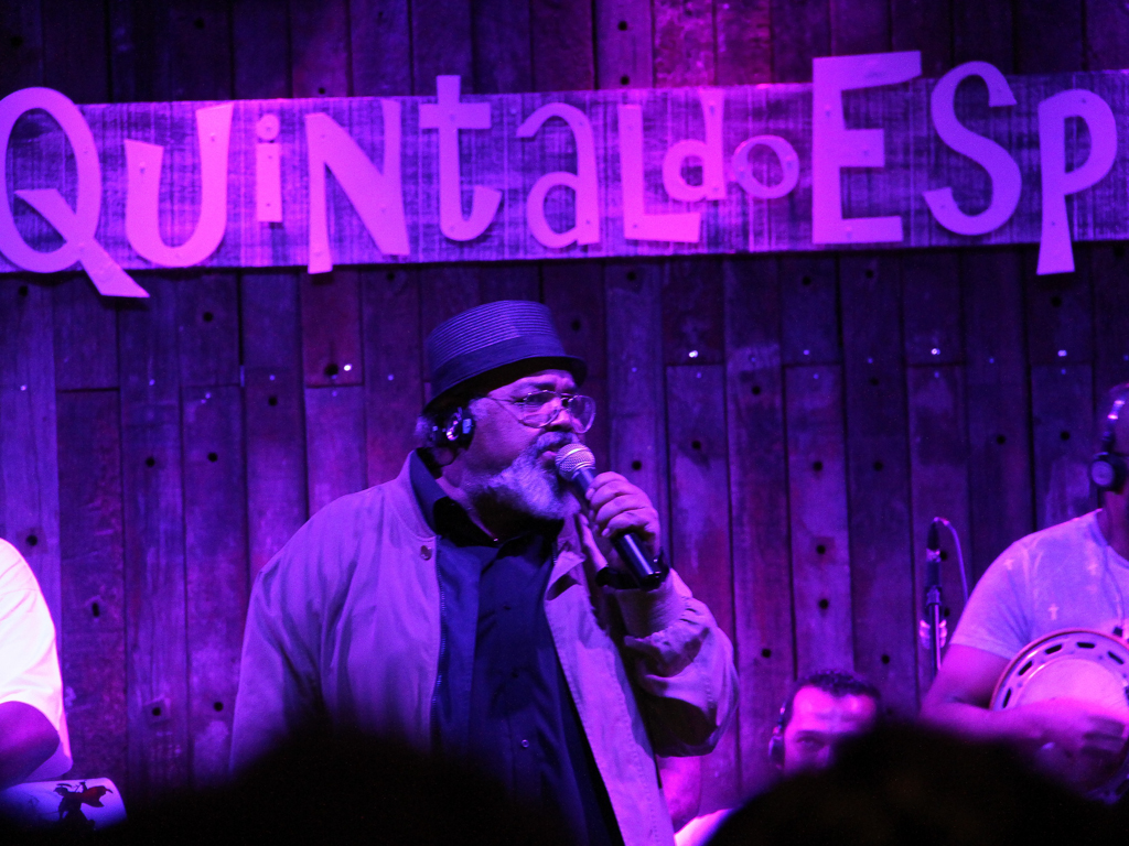 Quintal do Espeto inaugurou sua 4 ª unidade com show do cantor Jorge Aragão Quintal do Espeto inaugurou sua 4 ª unidade com show do cantor Jorge Aragão