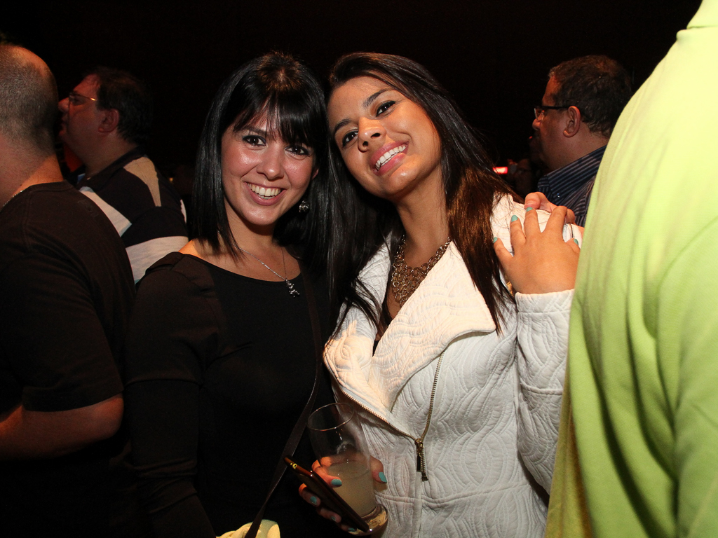 Quintal do Espeto inaugurou sua 4 ª unidade com show do cantor Jorge Aragão Quintal do Espeto inaugurou sua 4 ª unidade com show do cantor Jorge Aragão