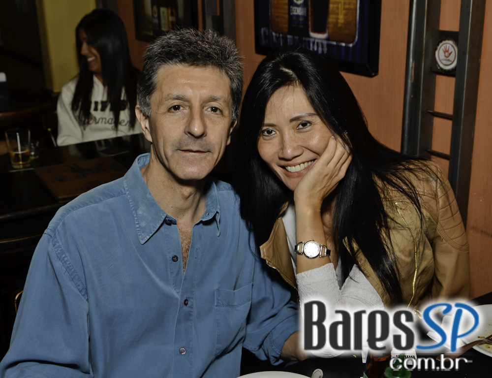 Paralelo embalou a noite de quarta-feira com descontraído happy hour Paralelo embalou a noite de quarta-feira com descontraído happy hour