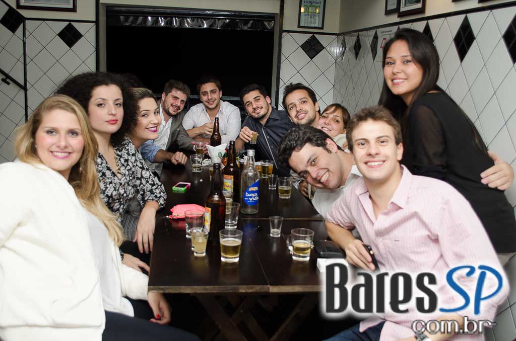 Legítimo Bar transmitiu os jogos do campeonato brasileiro e para acompanhar o saboroso chope Brahma Legítimo Bar transmitiu os jogos do campeonato brasileiro e para acompanhar o saboroso chope Brahma