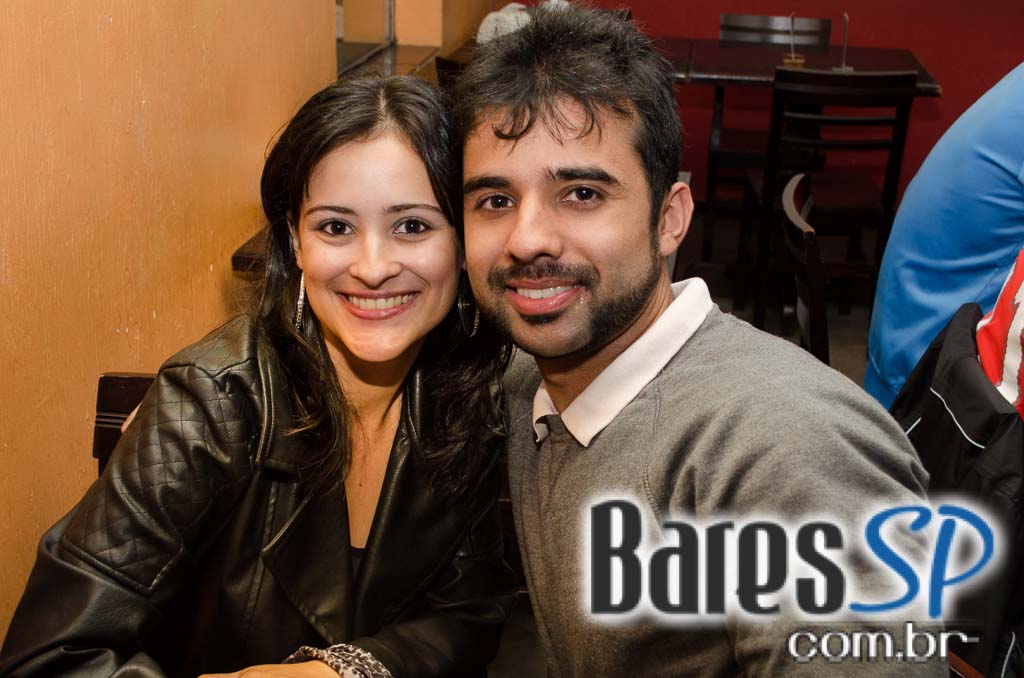 Gongo Bar ofereceu descontraído happy hour com promoções especiais Gongo Bar ofereceu descontraído happy hour com promoções especiais