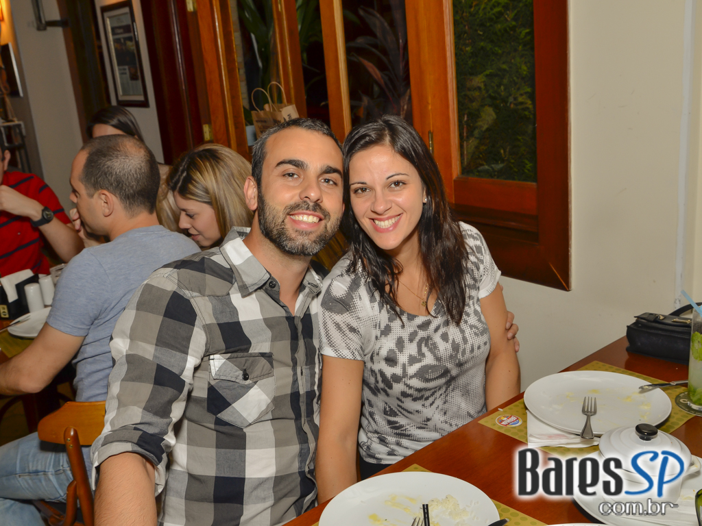 Jordão Bar ofereceu Happy Hour com chope gelado e petiscos Jordão Bar ofereceu Happy Hour com chope gelado e petiscos