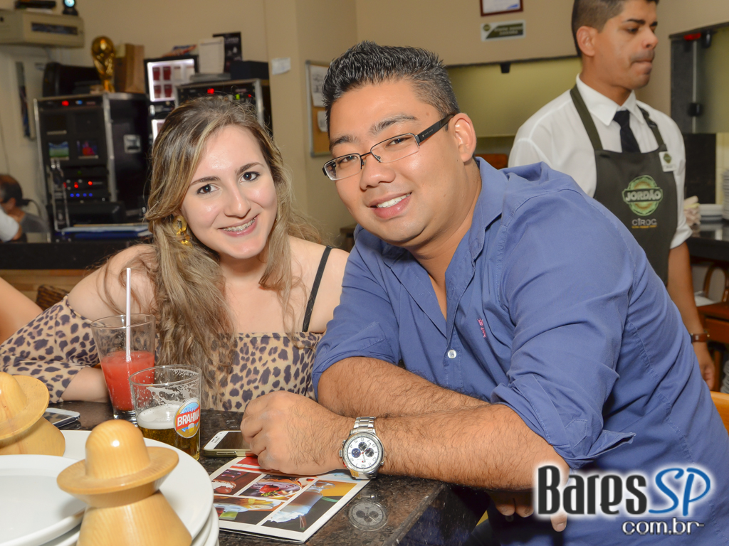 Jordão Bar ofereceu Happy Hour com chope gelado e petiscos Jordão Bar ofereceu Happy Hour com chope gelado e petiscos