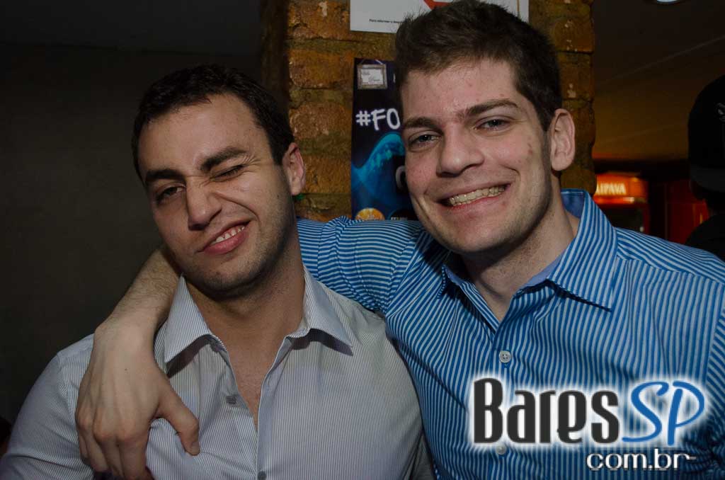 Roda de samba com diversas atrações aconteceu no Vila Duca Botequim do Tatuapé Roda de samba com diversas atrações aconteceu no Vila Duca Botequim do Tatuapé