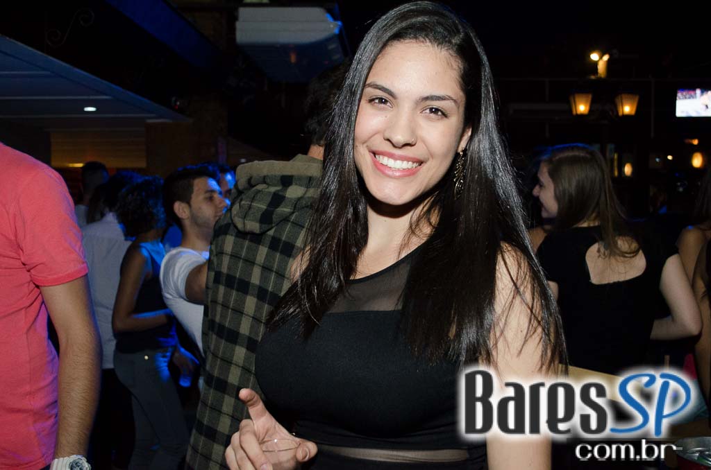 Roda de samba com diversas atrações aconteceu no Vila Duca Botequim do Tatuapé Roda de samba com diversas atrações aconteceu no Vila Duca Botequim do Tatuapé