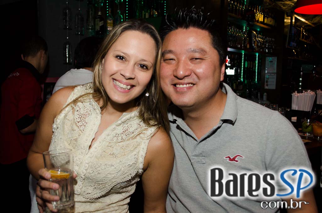 St. George's Pub recebeu show da banda Overman com o melhor do pop e rock St. George's Pub recebeu show da banda Overman com o melhor do pop e rock