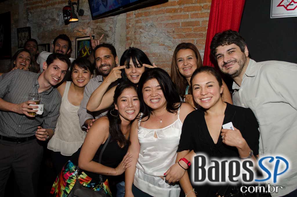 St. George's Pub recebeu show da banda Overman com o melhor do pop e rock St. George's Pub recebeu show da banda Overman com o melhor do pop e rock