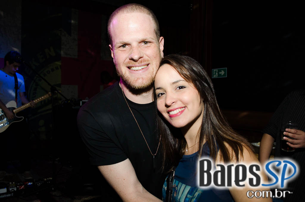 St. George's Pub recebeu show da banda Overman com o melhor do pop e rock St. George's Pub recebeu show da banda Overman com o melhor do pop e rock