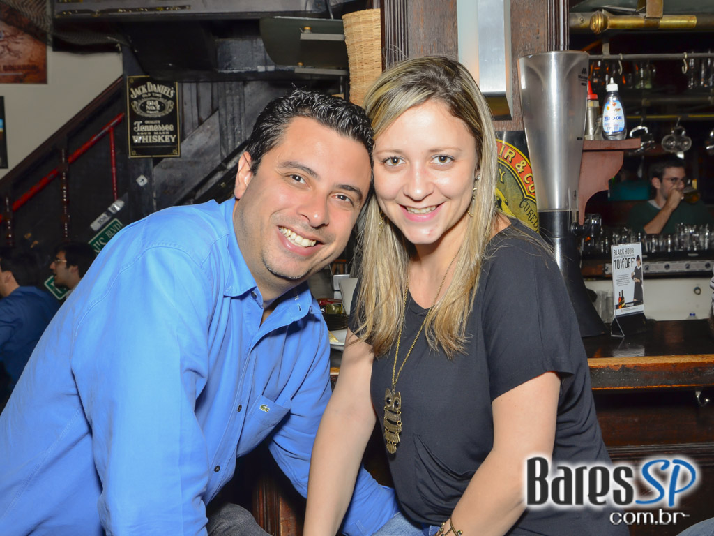 Happy hour com cervejas importadas e drinks especiais aconteceu no Finnegans Pub Happy hour com cervejas importadas e drinks especiais aconteceu no Finnegans Pub