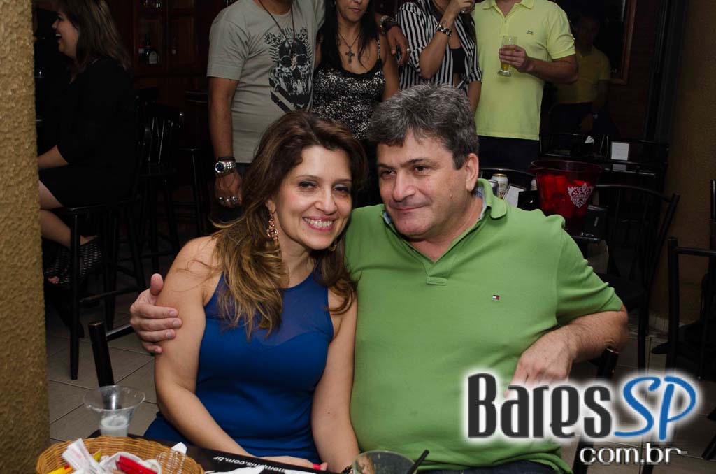 Hardstuff e DJ Adriano Roveri se apresentaram no Memphis Rock Bar Hardstuff e DJ Adriano Roveri se apresentaram no Memphis Rock Bar