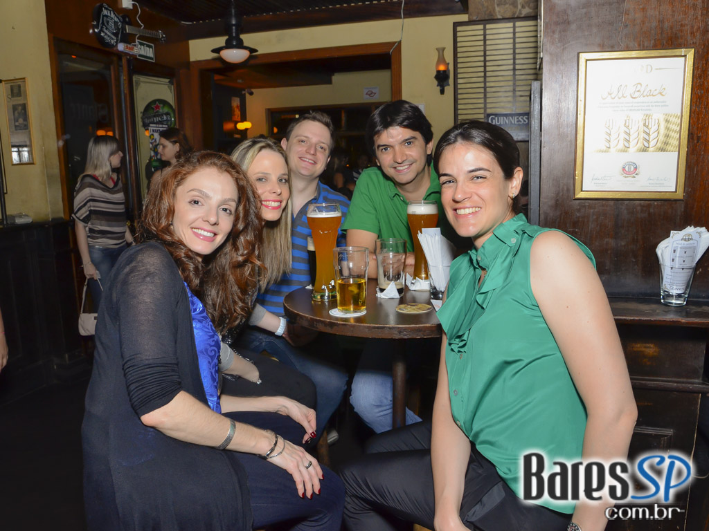 Banda Piper comandou a noite de sábado no All Black com muito rock Banda Piper comandou a noite de sábado no All Black com muito rock