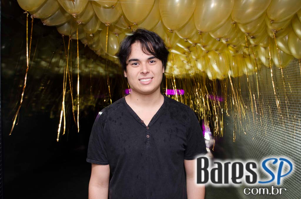 DJ Shiba San comandou a noite de reinauguração da Club Disco na sexta-feira DJ Shiba San comandou a noite de reinauguração da Club Disco na sexta-feira