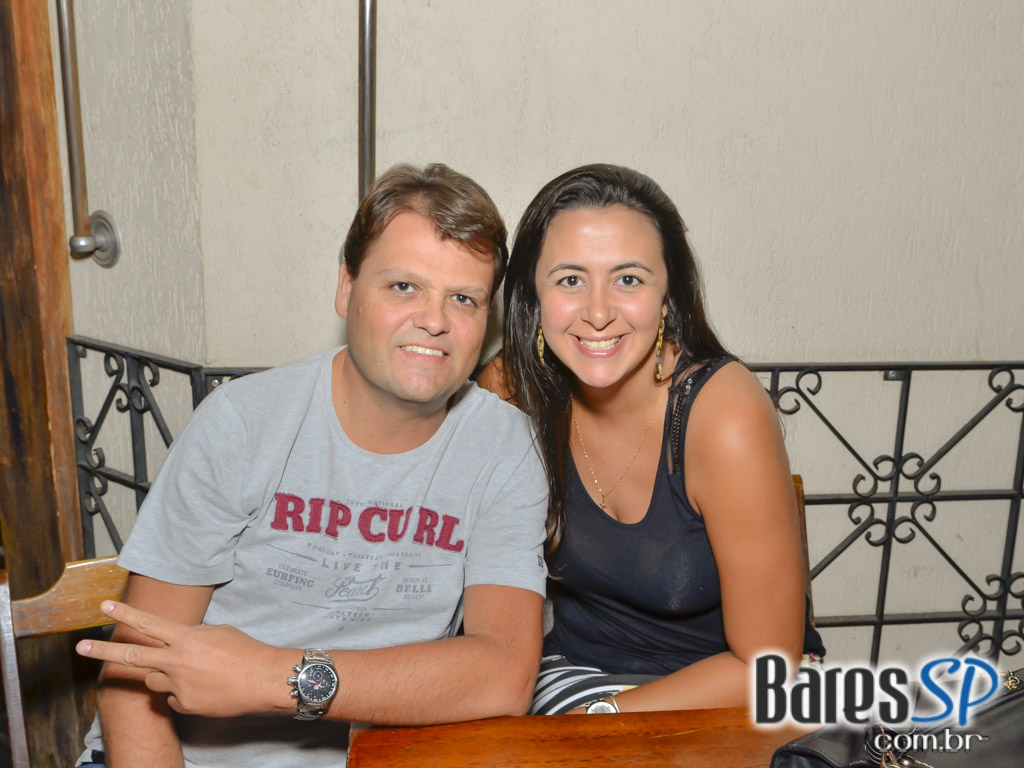 Happy hour descontraído no Boteco do Kabeça localizado no Tatuapé Happy hour descontraído no Boteco do Kabeça localizado no Tatuapé