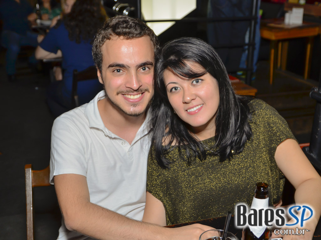 Sherlock Rock embalou a noite do púbico no The K Pub do Tatuapé Sherlock Rock embalou a noite do púbico no The K Pub do Tatuapé